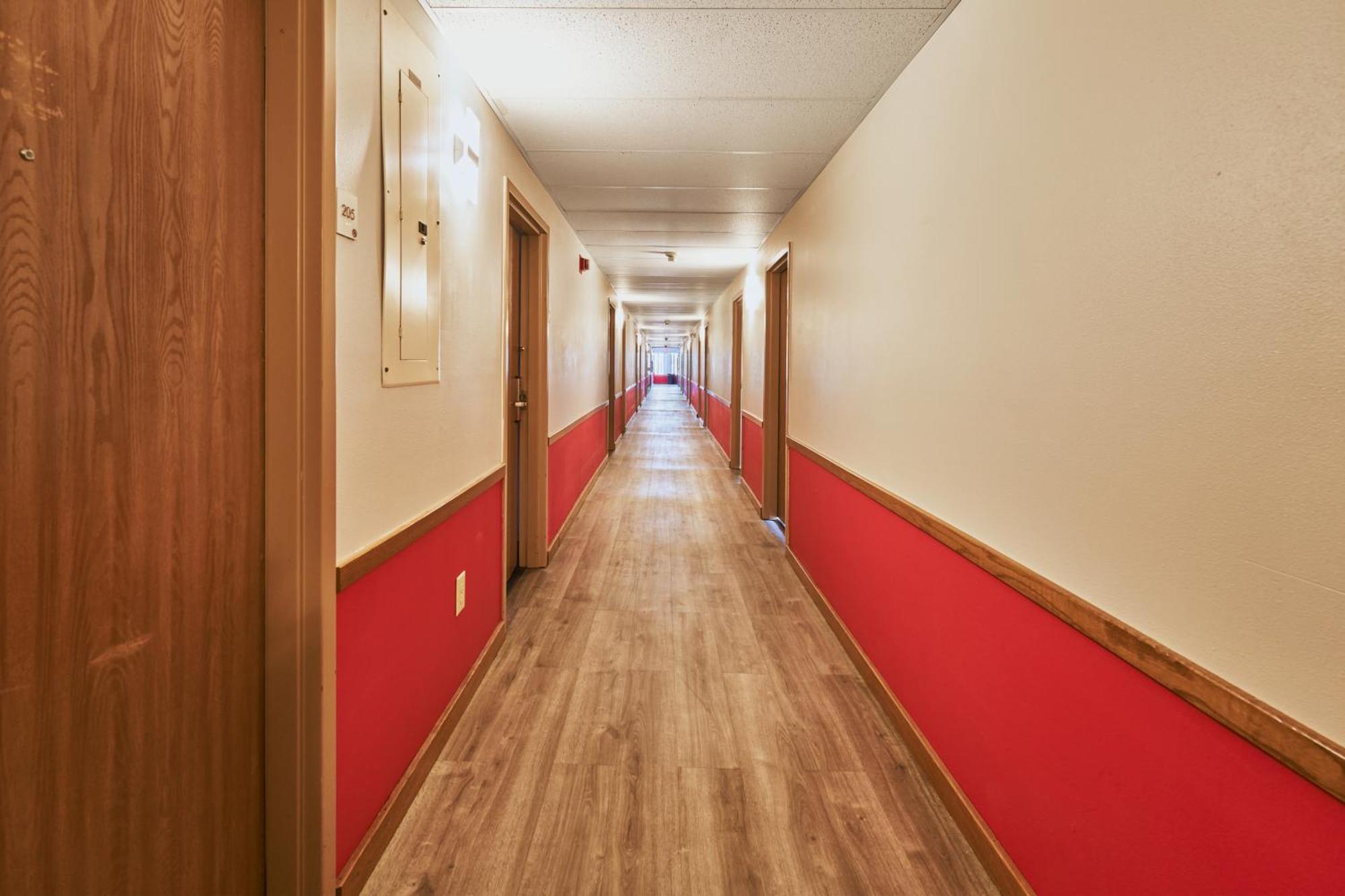 Econo Lodge Maquoketa Buitenkant foto